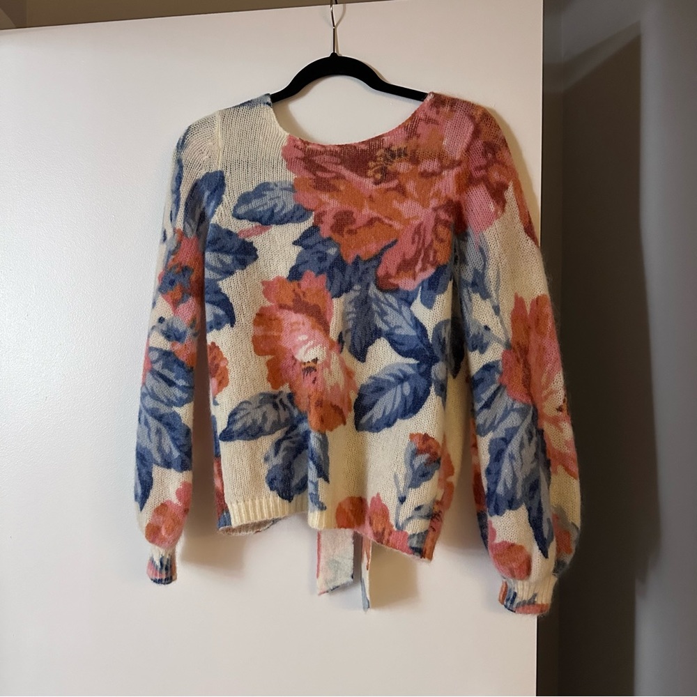 Floral Sézane sweater